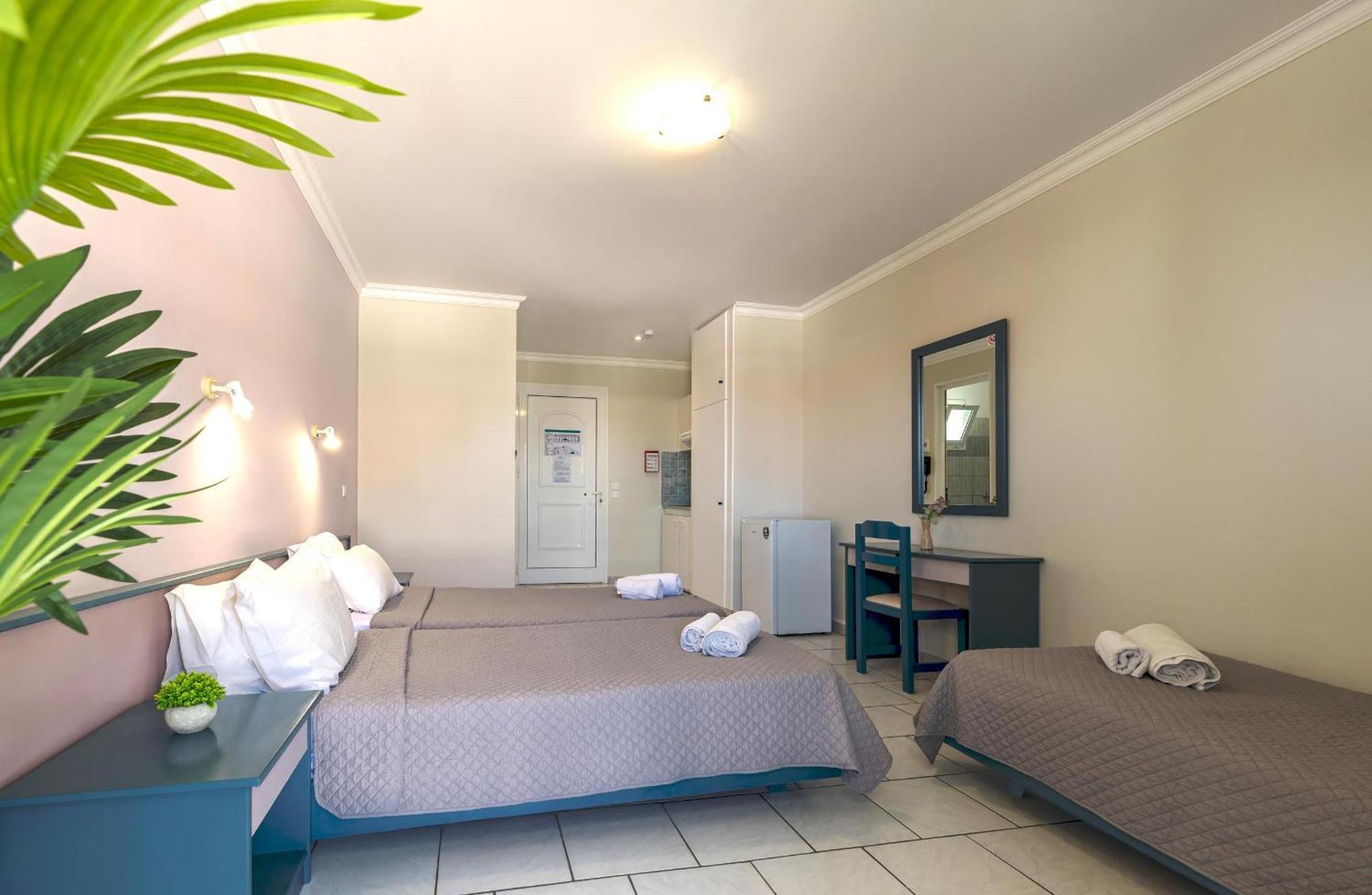 Sofia'S Hotel Kalamákion Zewnętrze zdjęcie