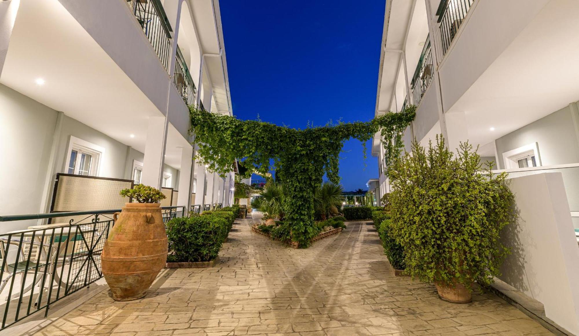 Sofia'S Hotel Kalamákion Zewnętrze zdjęcie