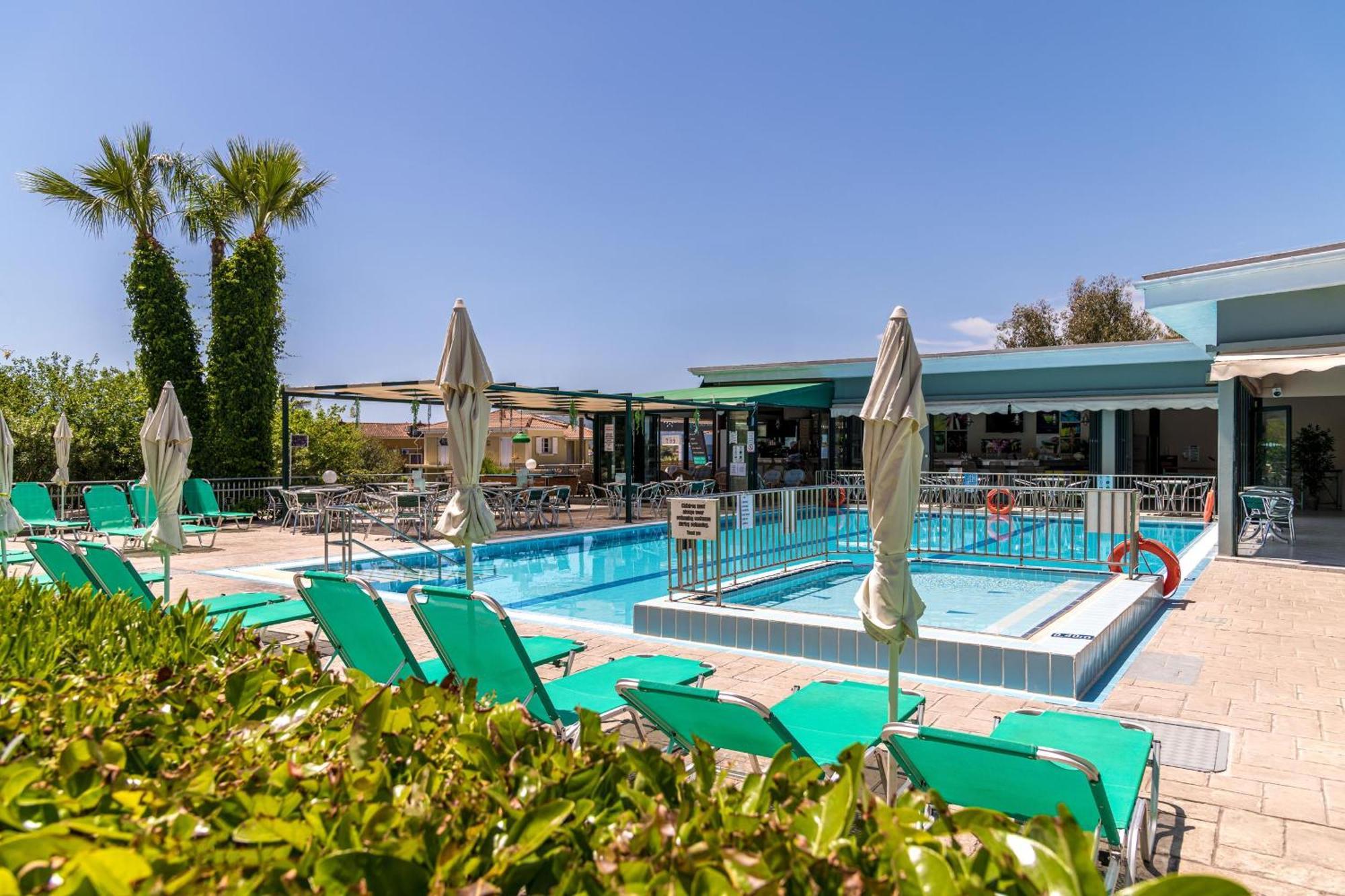 Sofia'S Hotel Kalamákion Zewnętrze zdjęcie